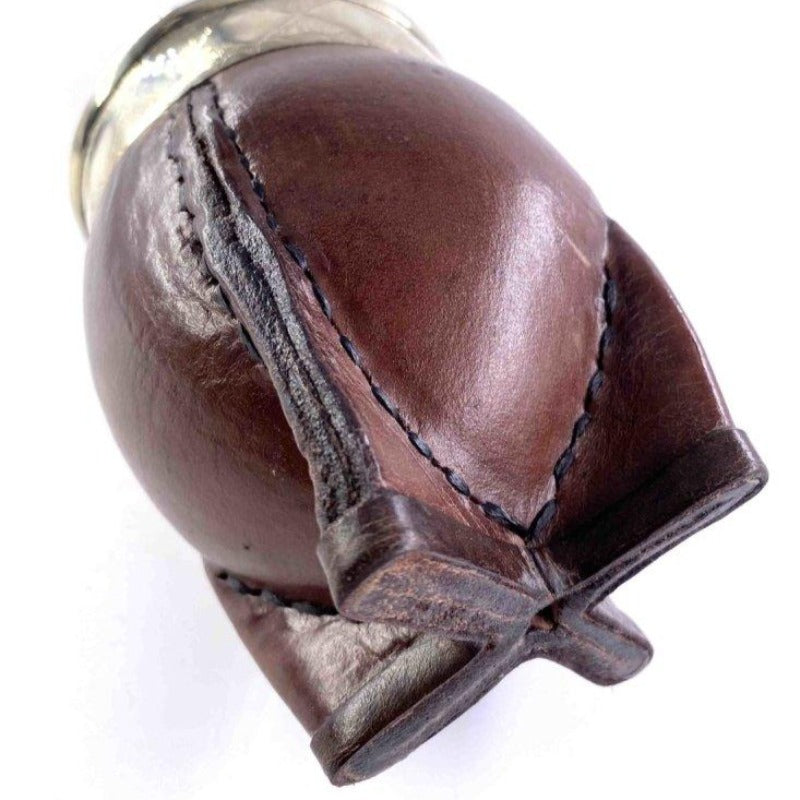 calebasse mate imperiale gravee alpaca et bronze yvy mate pied