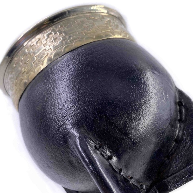 calebasse mate imperiale petite gravee alpaca et bronze noir yvy mate cuir